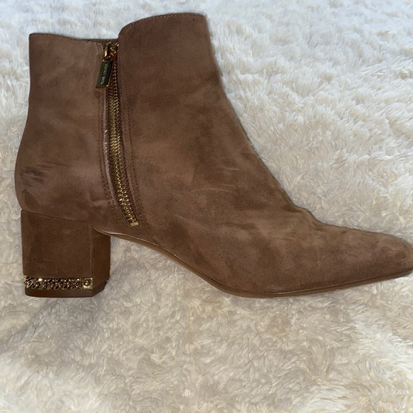 Michael Kors Boots - Picture 3 of 8